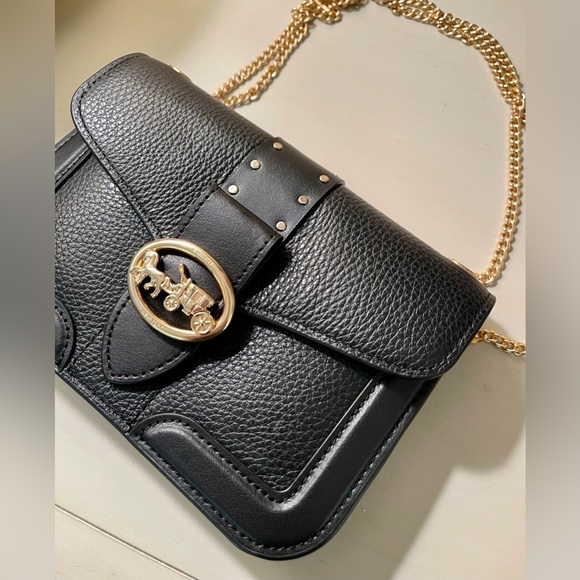 Coach convertible crossbody, shoulder bag. Black pebbled leather. - Picture 2 of 6